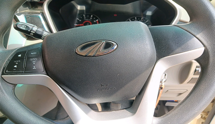 2016 Mahindra Kuv100 K8 6 STR, Petrol, Manual, 15,082 km, interior