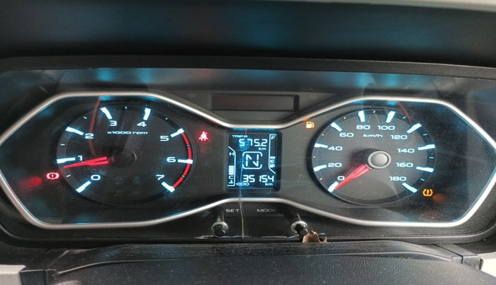 2022 Mahindra Scorpio S11 2WD, Diesel, Manual, 35,154 km, interior