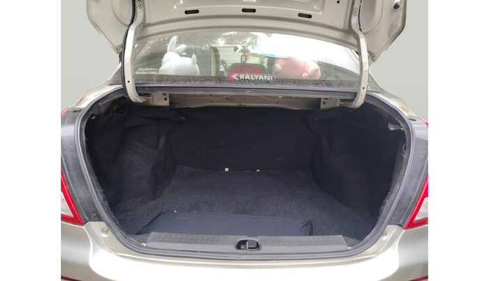 2011 Maruti Swift Dzire VXI, Petrol, Manual, 70,690 km, exterior