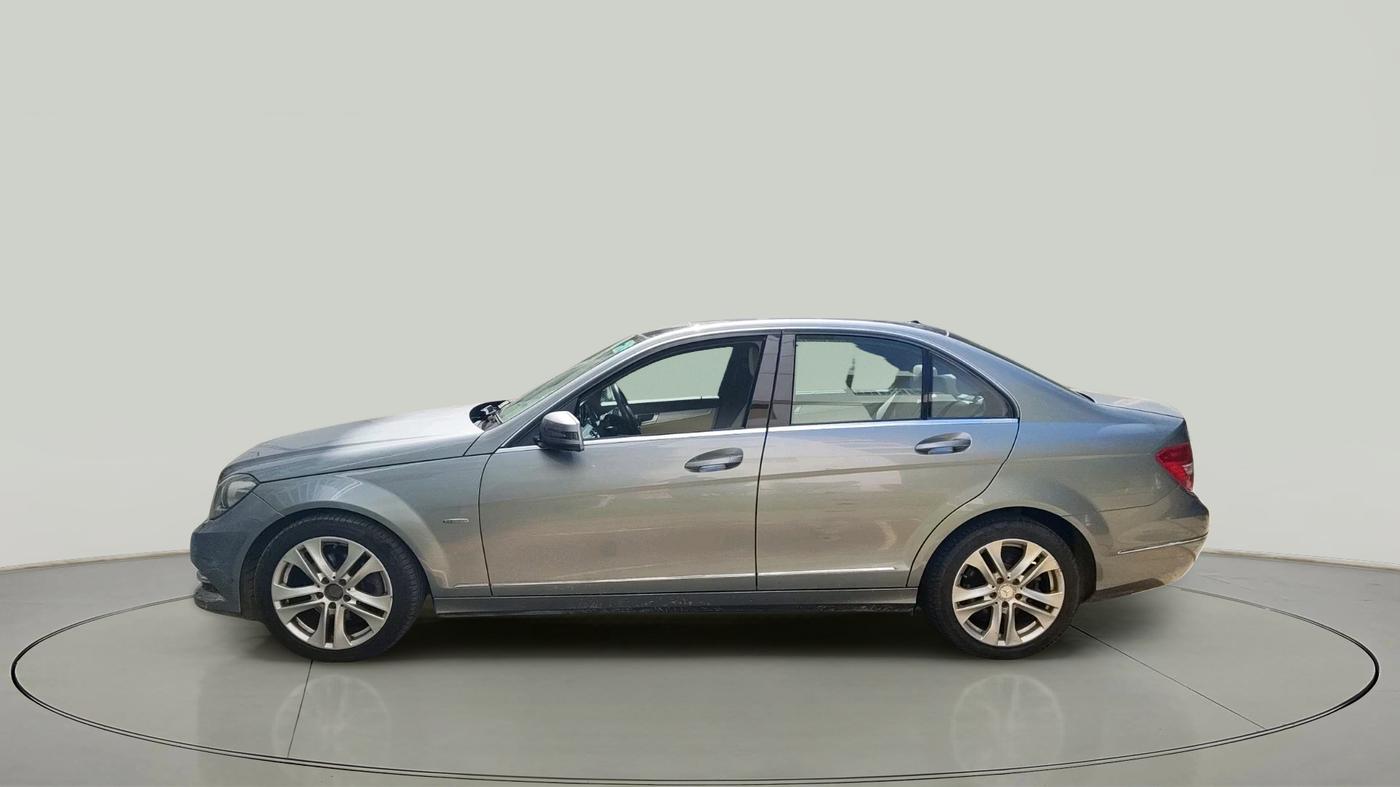 2012 Mercedes Benz E Class E 220 CDI avantgarde, Diesel, Automatic, 73,447 km, exterior