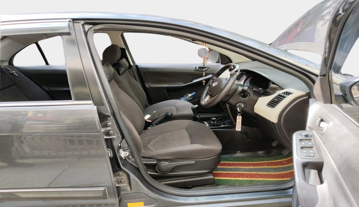 2016 Tata Zest XMS PETROL, Petrol, Manual, 46,435 km, interior
