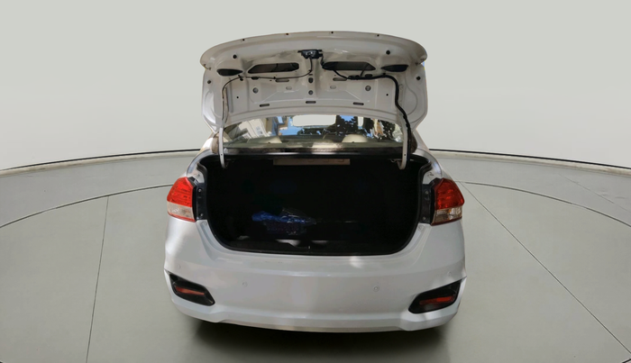 2015 Maruti Ciaz ZXI+, Petrol, Manual, 1,37,835 km, exterior