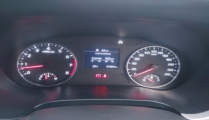 2023 KIA SELTOS  HTE 1.5 PETROL MT, Petrol, Manual, 47,654 km, interior