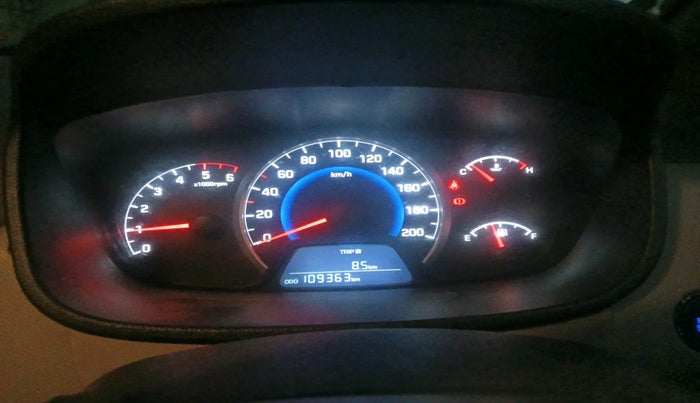 2014 Hyundai Grand i10 SPORTZ 1.1 CRDI, Diesel, Manual, 1,09,363 km, interior