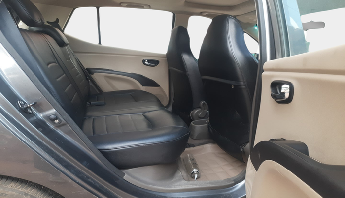 2011 Hyundai i10 ASTA 1.2 AT SUNROOF, Petrol, Automatic, 84,681 km, interior