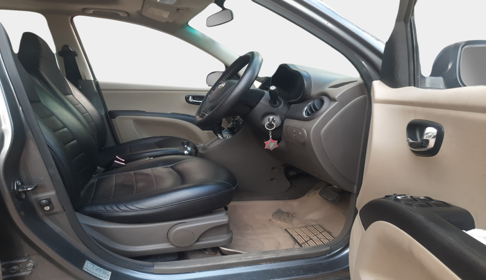 2011 Hyundai i10 ASTA 1.2 AT SUNROOF, Petrol, Automatic, 84,681 km, interior