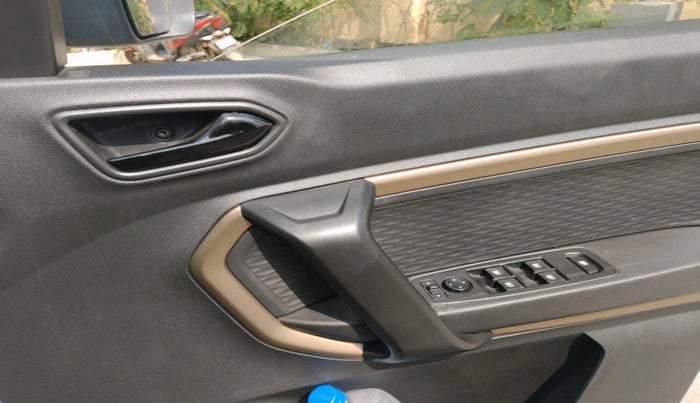 2022 Renault Kiger RXT AMT, Petrol, Automatic, 34,982 km, interior