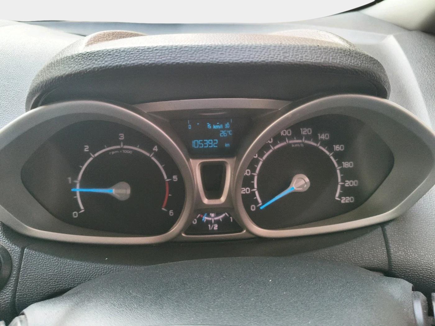 2014 Ford Ecosport TITANIUM 1.5L DIESEL (OPT), Diesel, Manual, 1,05,392 km, interior