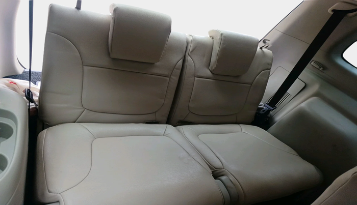 2015 Mitsubishi Pajero Sport 2.5 AT 4X2, Diesel, Automatic, 1,55,300 km, interior