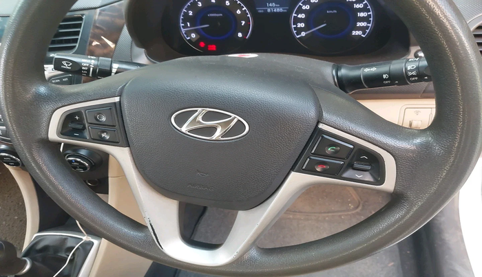 2011 Hyundai Verna FLUIDIC 1.6 VTVT SX, Petrol, Manual, 81,485 km, interior