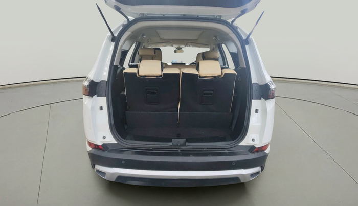 2023 Tata Safari XT PLUS, Diesel, Manual, 13,493 km, exterior