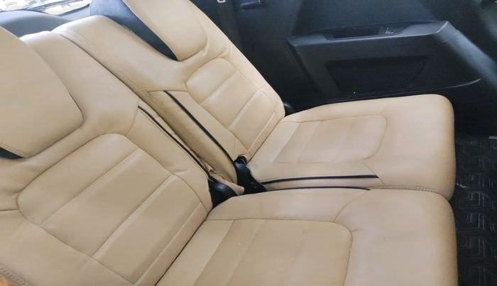 2023 Tata Safari XT PLUS, Diesel, Manual, 13,493 km, interior