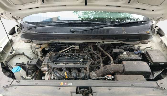 2021 Hyundai VENUE S+ 1.2, Petrol, Manual, 42,000 km, exterior