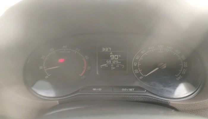 2016 Skoda Rapid AMBITION 1.6 MPI MT PLUS, Petrol, Manual, 59,129 km, interior