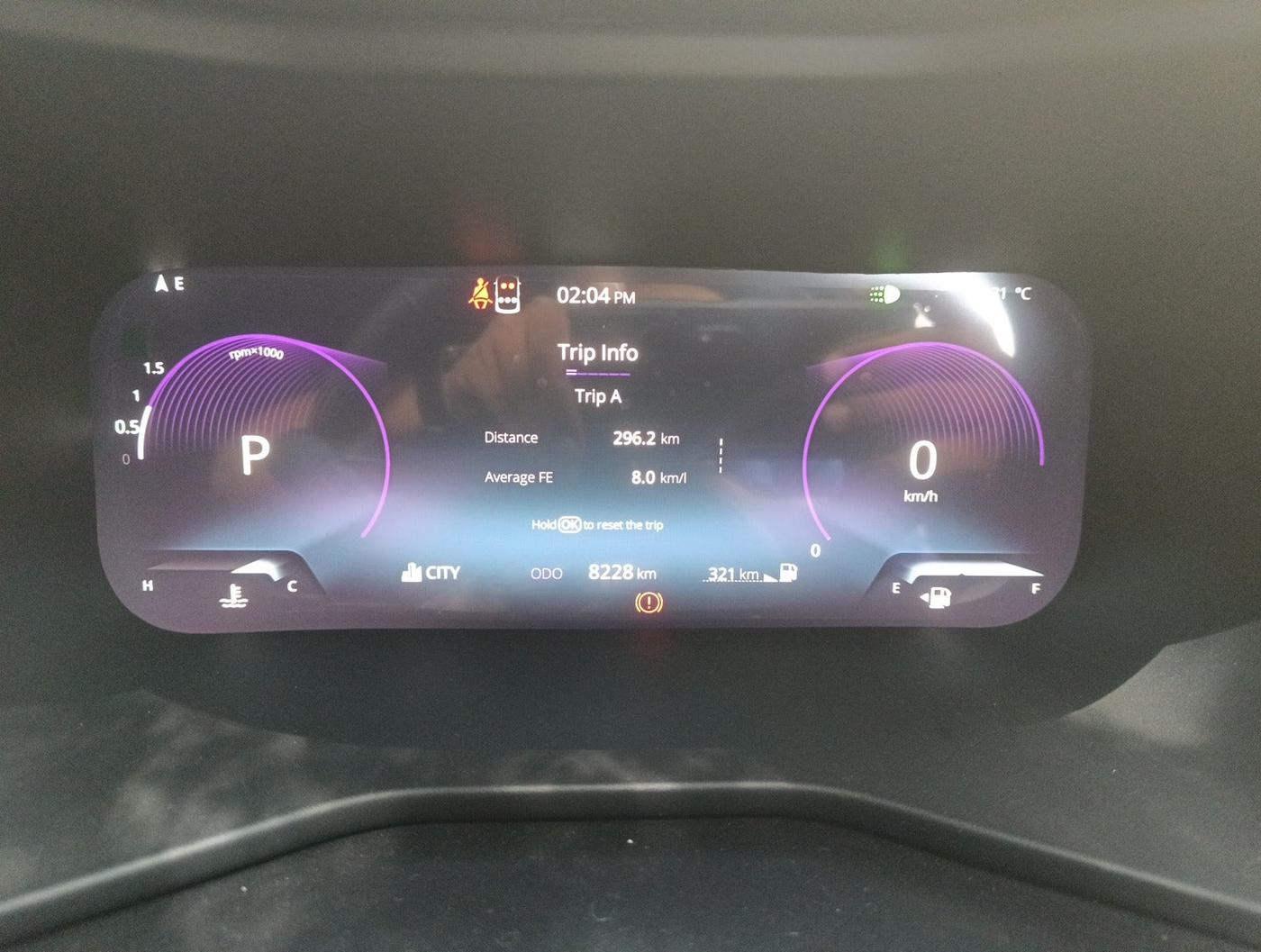 2023 Tata NEXON FEARLESS PURPLE SUNROOF DCA DUAL TONE 1.2 PETROL, Petrol, Automatic, 8,228 km, interior