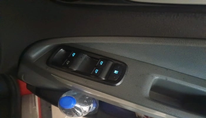 2014 Ford Ecosport TITANIUM 1.5L DIESEL (OPT), Diesel, Manual, 1,03,687 km, interior