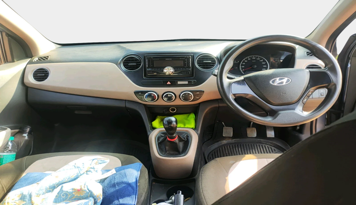 2014 Hyundai Grand i10 MAGNA 1.1 CRDI, Diesel, Manual, 1,66,847 km, interior