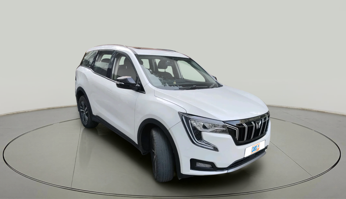2022 Mahindra XUV700 AX 5 D AT 5 STR, Diesel, Automatic, 77,835 km, exterior