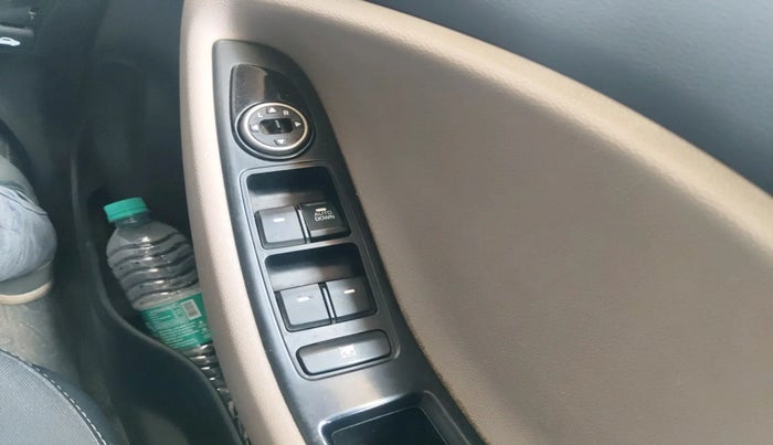 2016 Hyundai Elite i20 MAGNA 1.2, Petrol, Manual, 77,272 km, interior