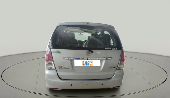 2011 Toyota Innova V 2.5 7 STR, Diesel, Manual, 2,09,183 km, exterior