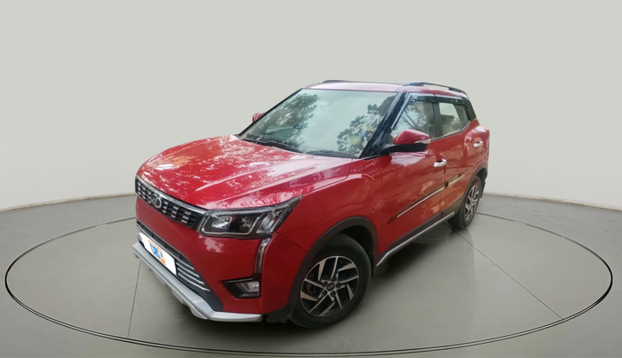 2022 Mahindra XUV300 W8 (O) 1.5 DIESEL AMT, Diesel, Automatic, 23,495 km, exterior