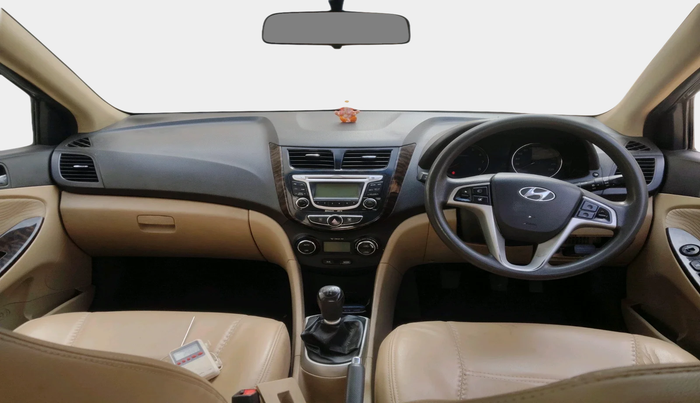 2011 Hyundai Verna FLUIDIC 1.6 VTVT EX, Petrol, Manual, 1,02,981 km, interior