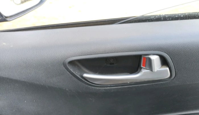 2016 Hyundai Grand i10 SPORTZ 1.2 KAPPA VTVT, Petrol, Manual, 57,726 km, interior