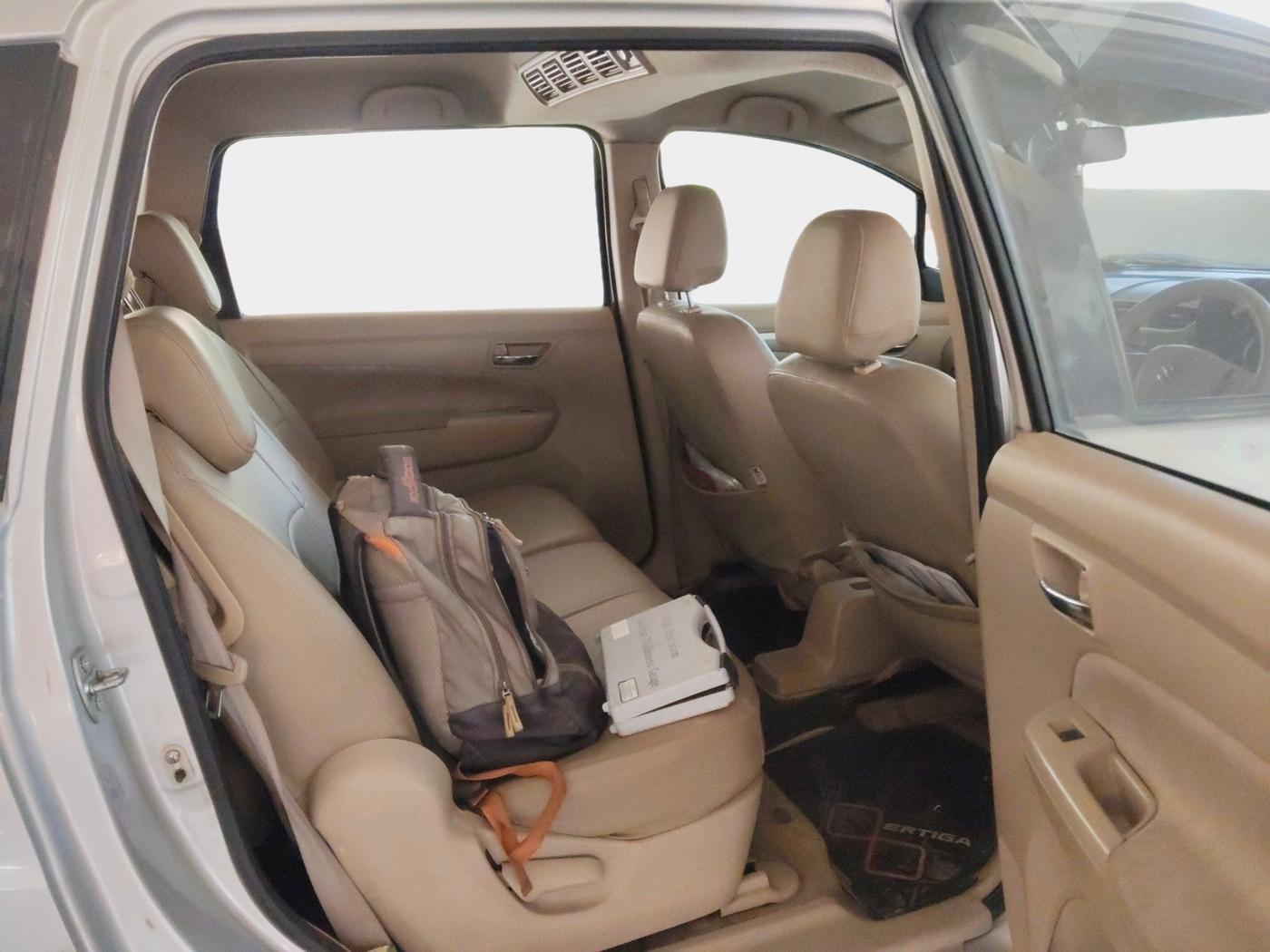 2013 Maruti Ertiga VDI, Diesel, Manual, 93,184 km, interior
