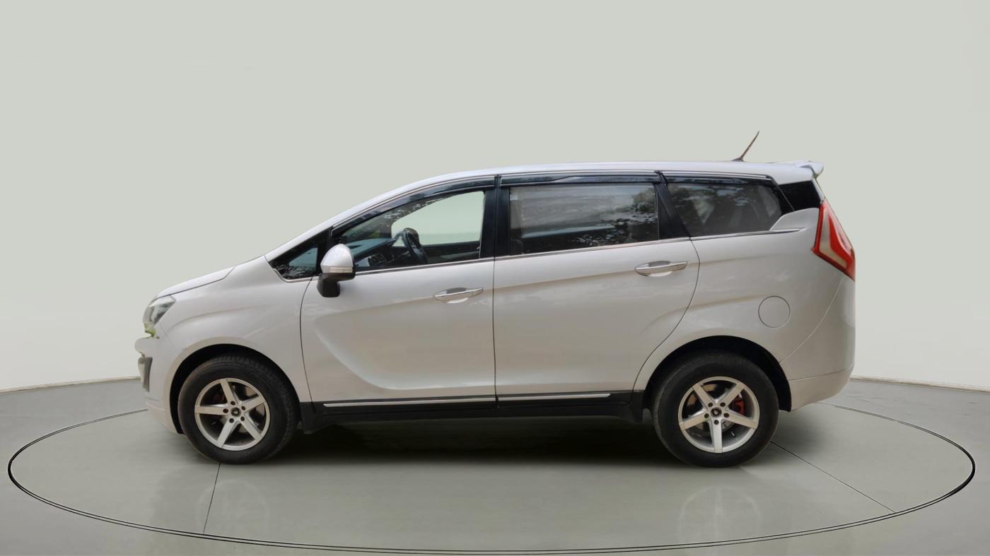 2018 Mahindra MARAZZO M6 8 STR, Diesel, Manual, 1,49,950 km, exterior