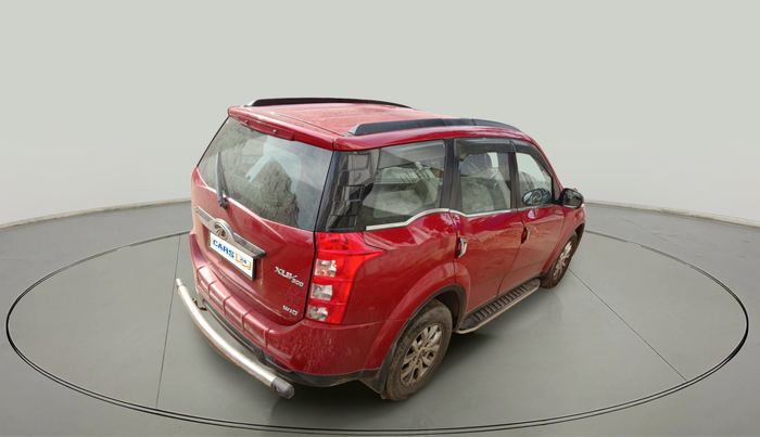 2015 Mahindra XUV500 W10, Diesel, Manual, 1,22,331 km, exterior