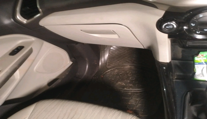 2015 Ford Ecosport TITANIUM 1.5L DIESEL, Diesel, Manual, 59,342 km, interior