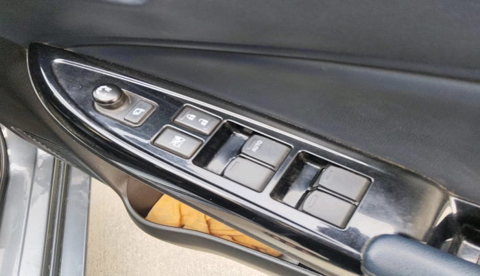 2022 Maruti Baleno ZETA PETROL 1.2, Petrol, Manual, 20,671 km, interior