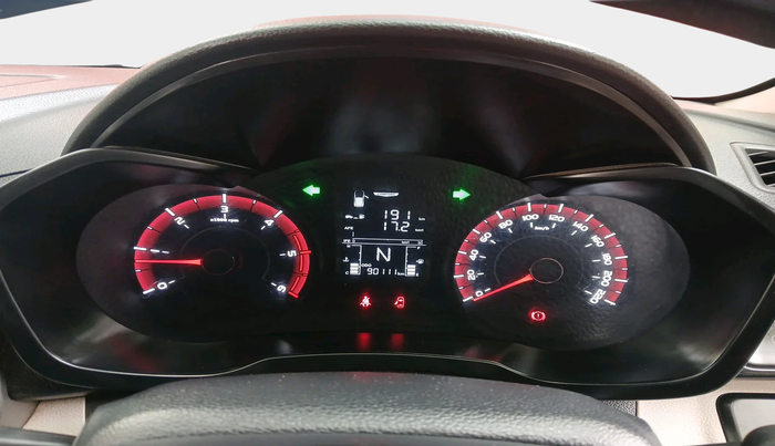 2019 Mahindra XUV300 W6 1.5 DIESEL, Diesel, Manual, 90,111 km, interior