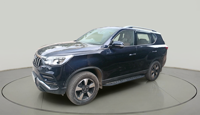 2022 Mahindra ALTURAS G4 2WD AT, Diesel, Automatic, 30,731 km, exterior