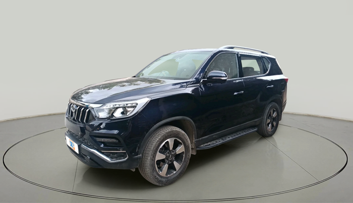 2022 Mahindra ALTURAS G4 2WD AT, Diesel, Automatic, 30,731 km, exterior