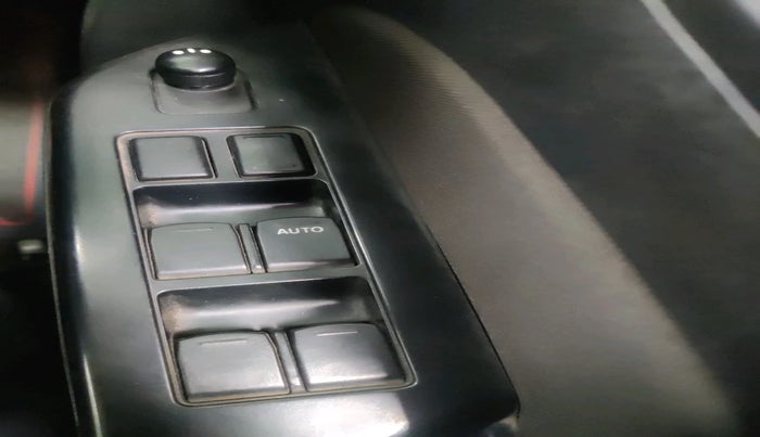 2012 Maruti Swift VXI, Petrol, Manual, 58,526 km, interior