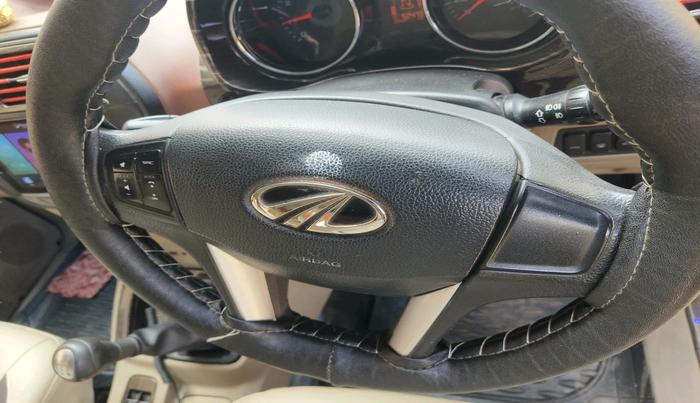 2016 Mahindra TUV300 T8, Diesel, Manual, 52,473 km, interior