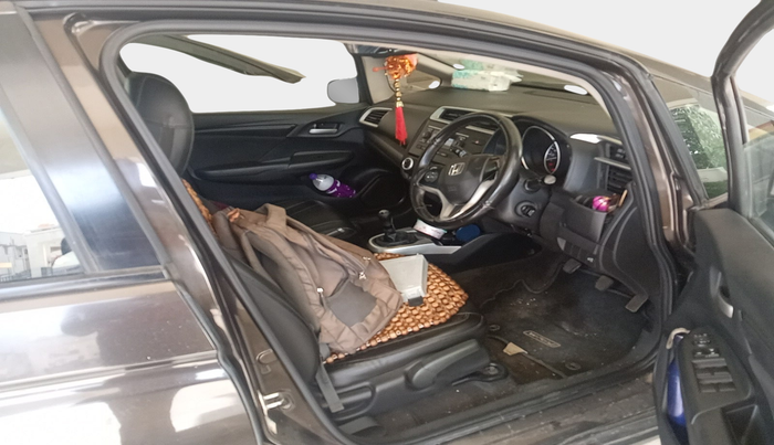 2018 Honda WR-V 1.5L I-DTEC S MT, Diesel, Manual, 1,31,515 km, interior