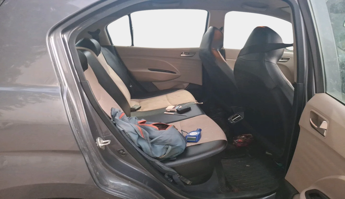 2018 Hyundai NEW SANTRO ASTA MT, Petrol, Manual, 1,29,074 km, interior