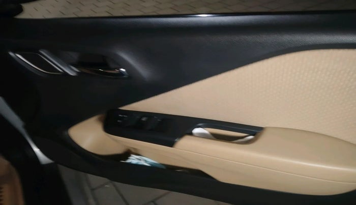 2017 Honda City 1.5L I-VTEC V MT, Petrol, Manual, 70,077 km, interior