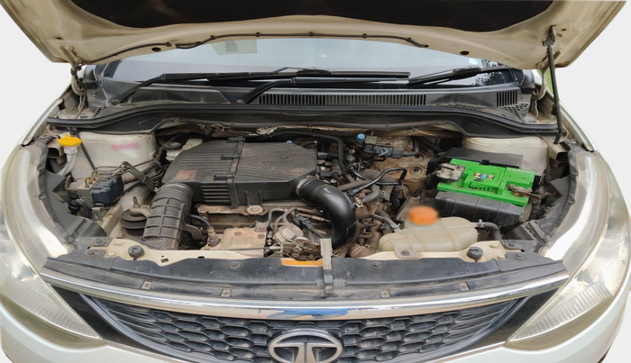 2016 Tata Zest XMS PETROL, Petrol, Manual, 74,219 km, exterior