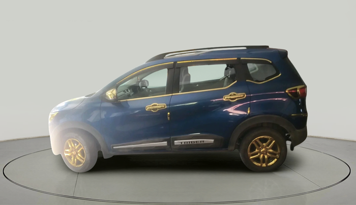 2022 Renault TRIBER RXZ, Petrol, Manual, 17,033 km, exterior