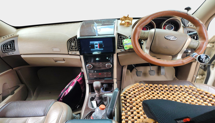 2012 Mahindra XUV500 W8, Diesel, Manual, 28,532 km, interior