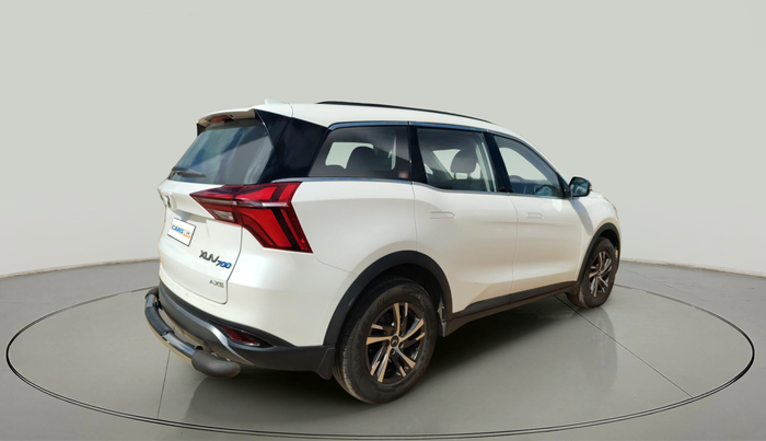 2023 Mahindra XUV700 AX 5 P AT 5 STR, Petrol, Automatic, 14,482 km, exterior