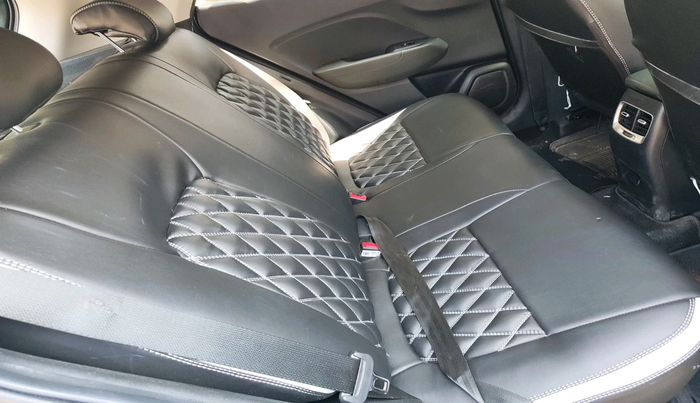 2021 Hyundai VENUE SX PLUS 1.0 TURBO DCT, Petrol, Automatic, 15,471 km, interior