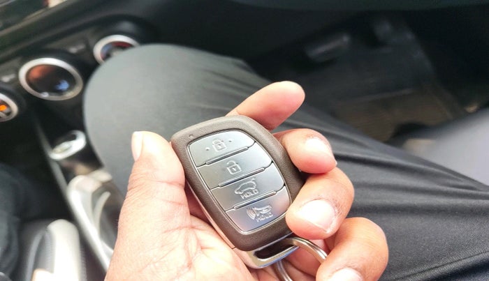 2021 Hyundai VENUE SX PLUS 1.0 TURBO DCT, Petrol, Automatic, 15,471 km, interior