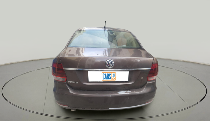 2016 Volkswagen Vento HIGHLINE 1.6 MPI, Petrol, Manual, 67,747 km, exterior