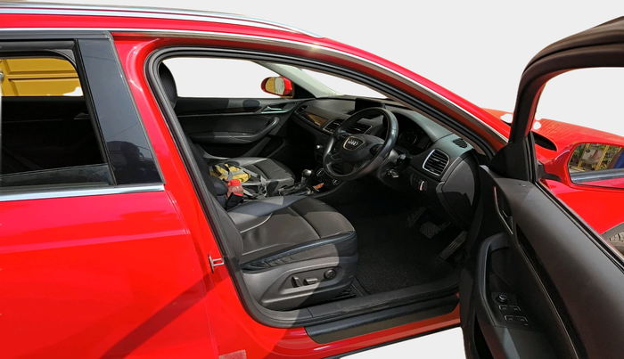 2013 Audi Q3 2.0 QUATTRO TDI AT, Diesel, Automatic, 56,569 km, interior