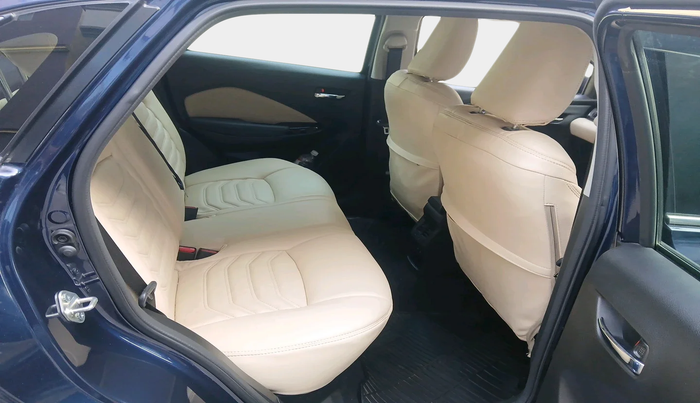 2024 Toyota Glanza V AMT, Petrol, Automatic, 12,969 km, interior