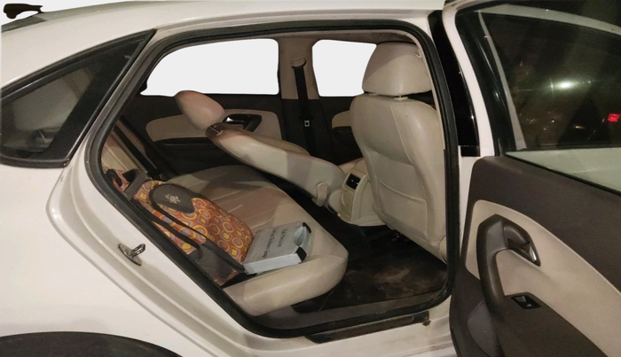 2014 Volkswagen Vento HIGHLINE DIESEL 1.6, Diesel, Manual, 80,000 km, interior